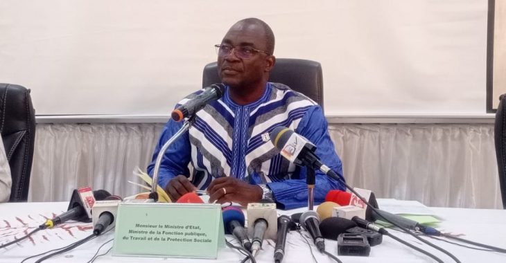 Concours directs 2022 : le ministre de la fonction publique s’explique sur les retard des résultats