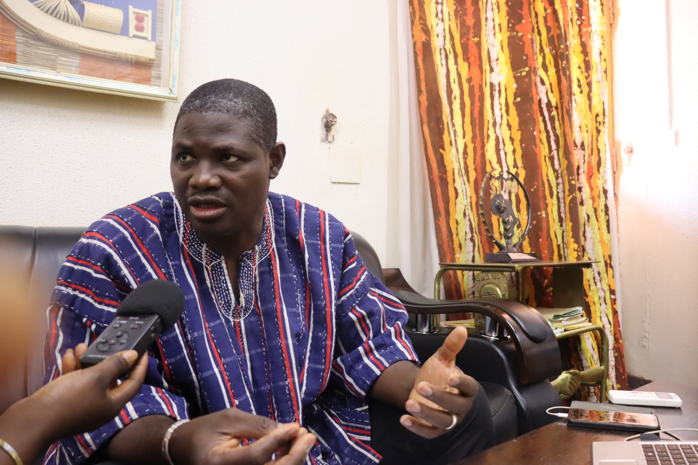 SIAO: « Eviter de venir avec des sacs pleins de miroirs, coupes ongles, des rouges à lèvres ».