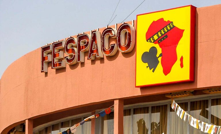 A Bobo Dioulasso, les cinéphiles découvrent des films africains au mini FESPACO