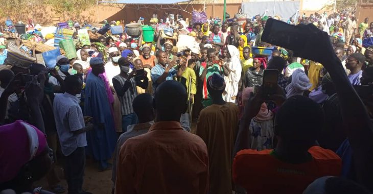 <strong>Burkina/Djibo&nbsp;: La population assiège le haut-commissariat pour crier famine</strong>