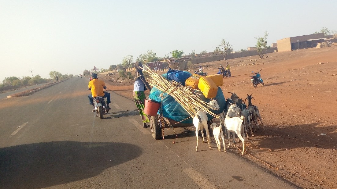 Karma : des rescapés obligés de dormir à la belle étoile après le cauchemar