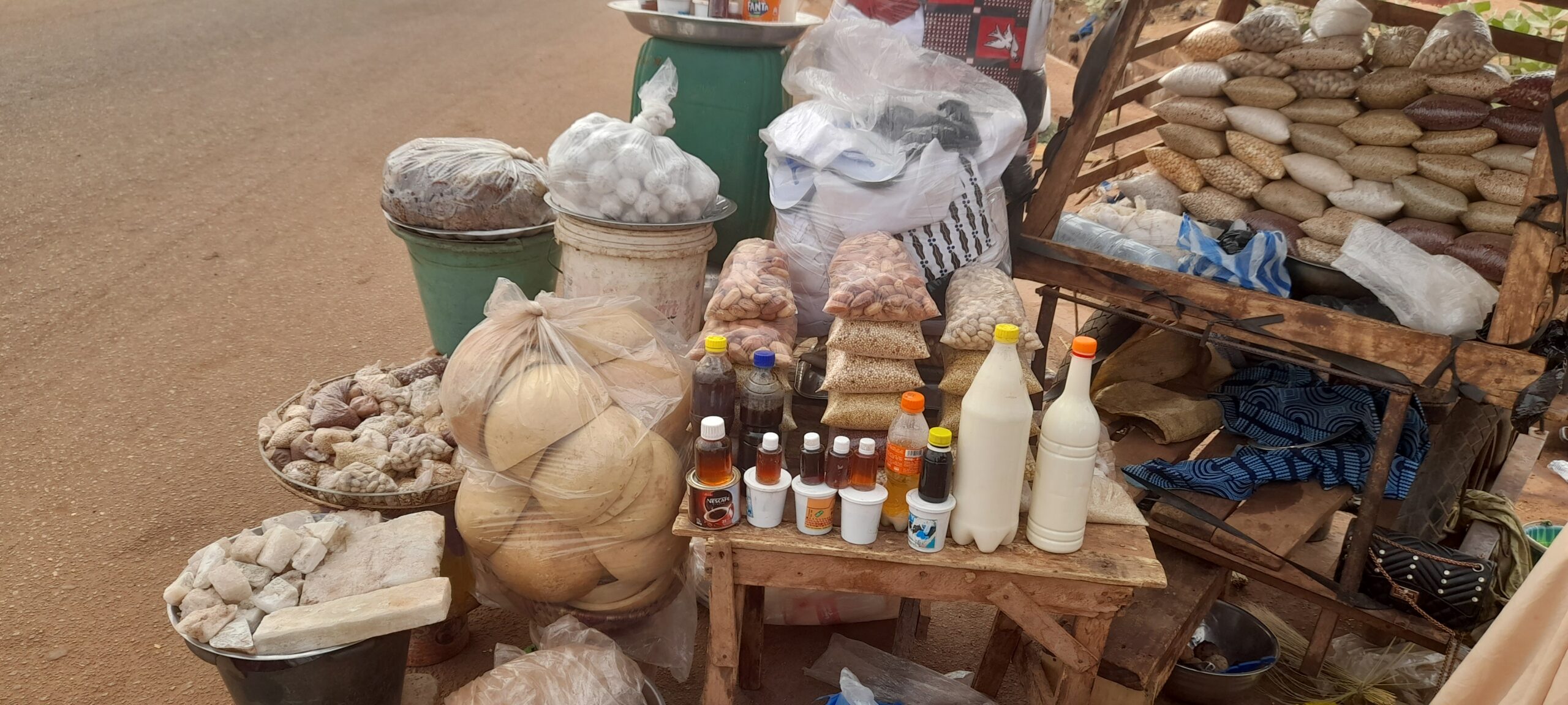 Burkina: Le marché de sacrifices, un centre d&rsquo;affaires pour mendiants