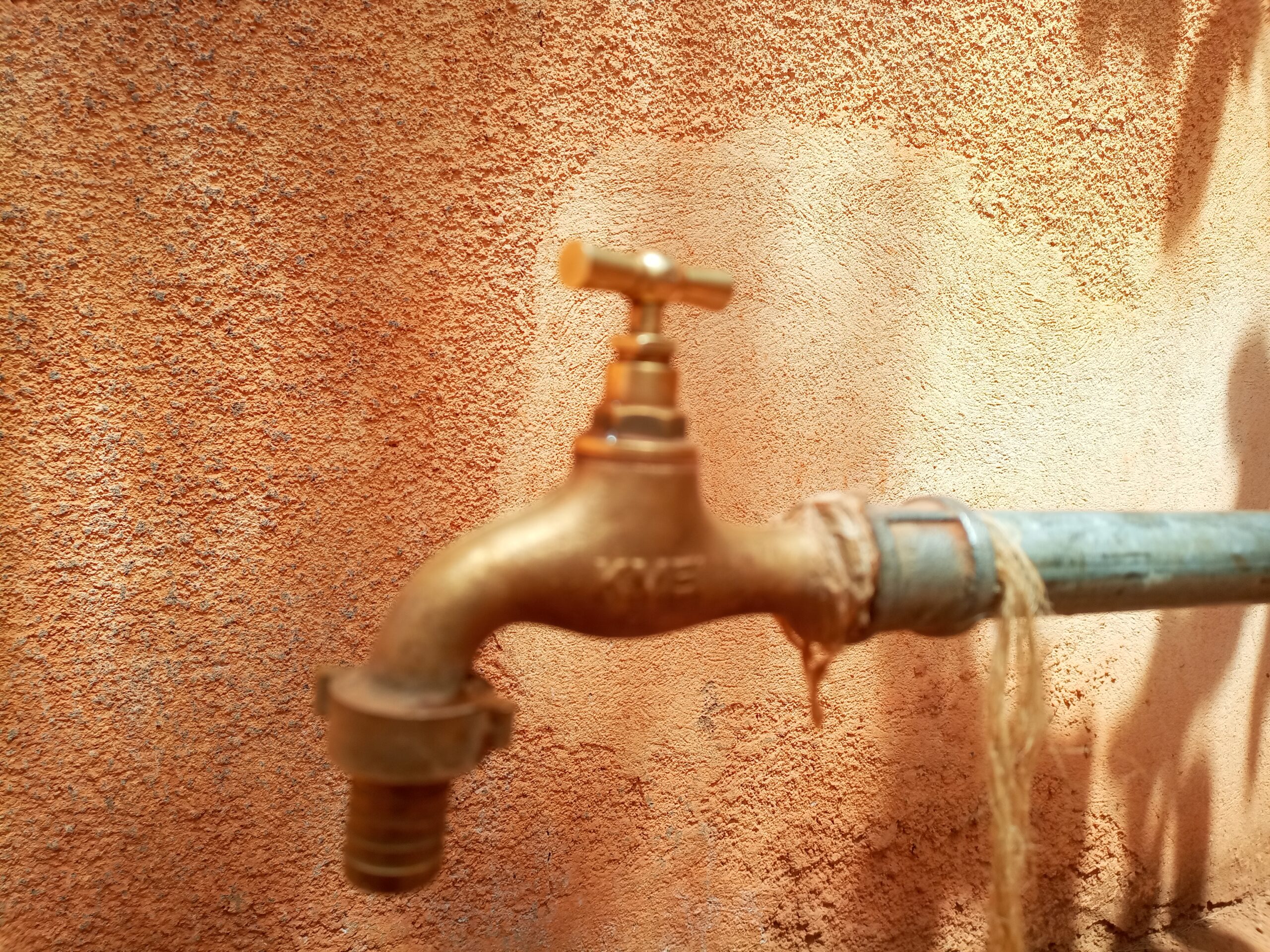 Ouaga : une panne des conduites principales de l&rsquo;ONEA provoque une coupure d’eau dans plusieurs zones