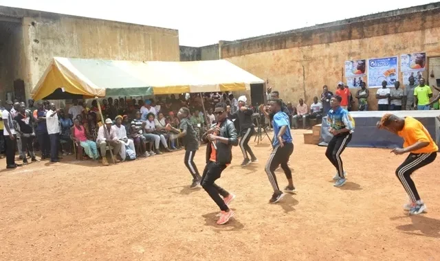 Burkina Faso : l’art au secours des détenus mineurs de Bobo-Dioulasso