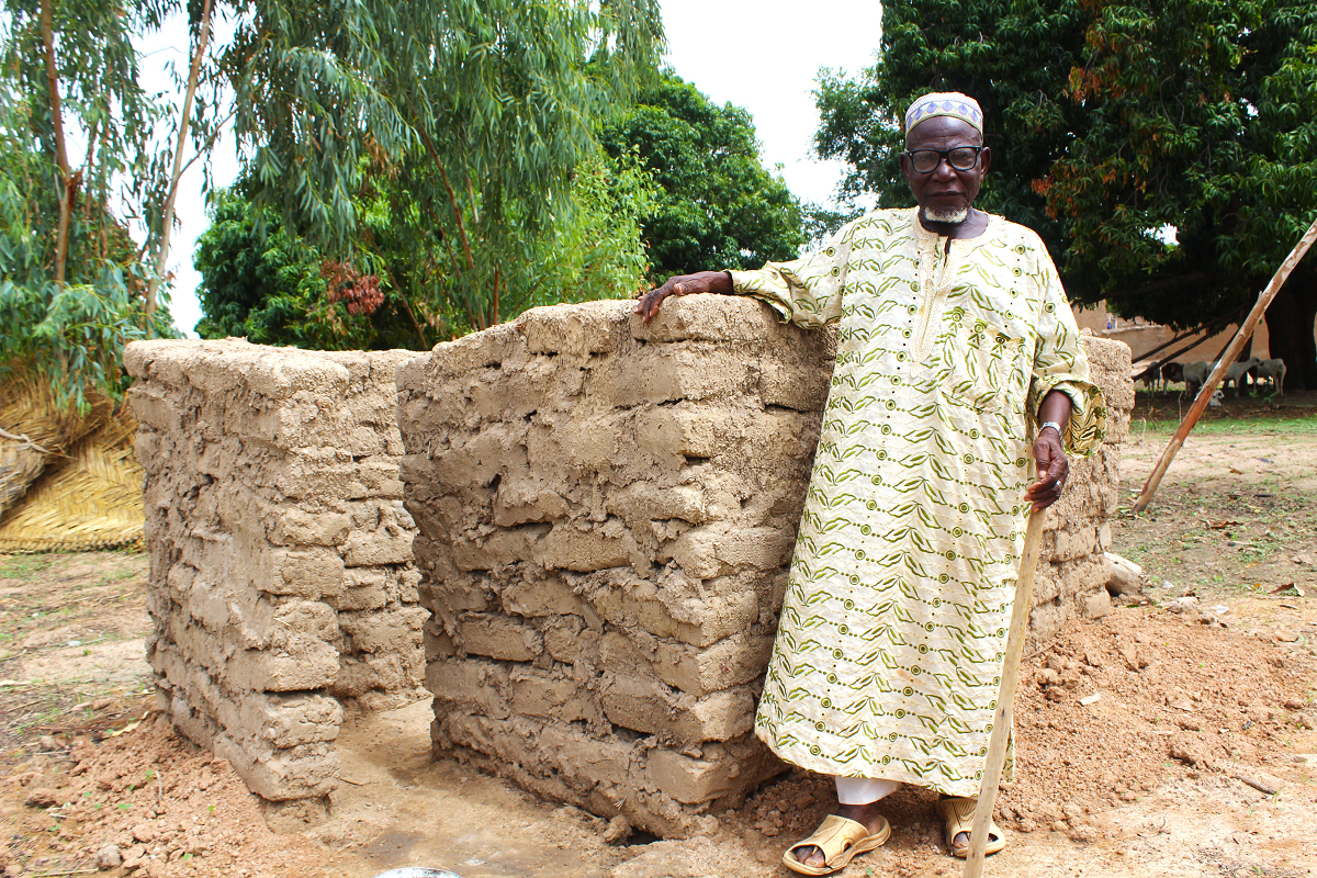Burkina Faso : Le village de Basziri met fin à la défécation en plein air