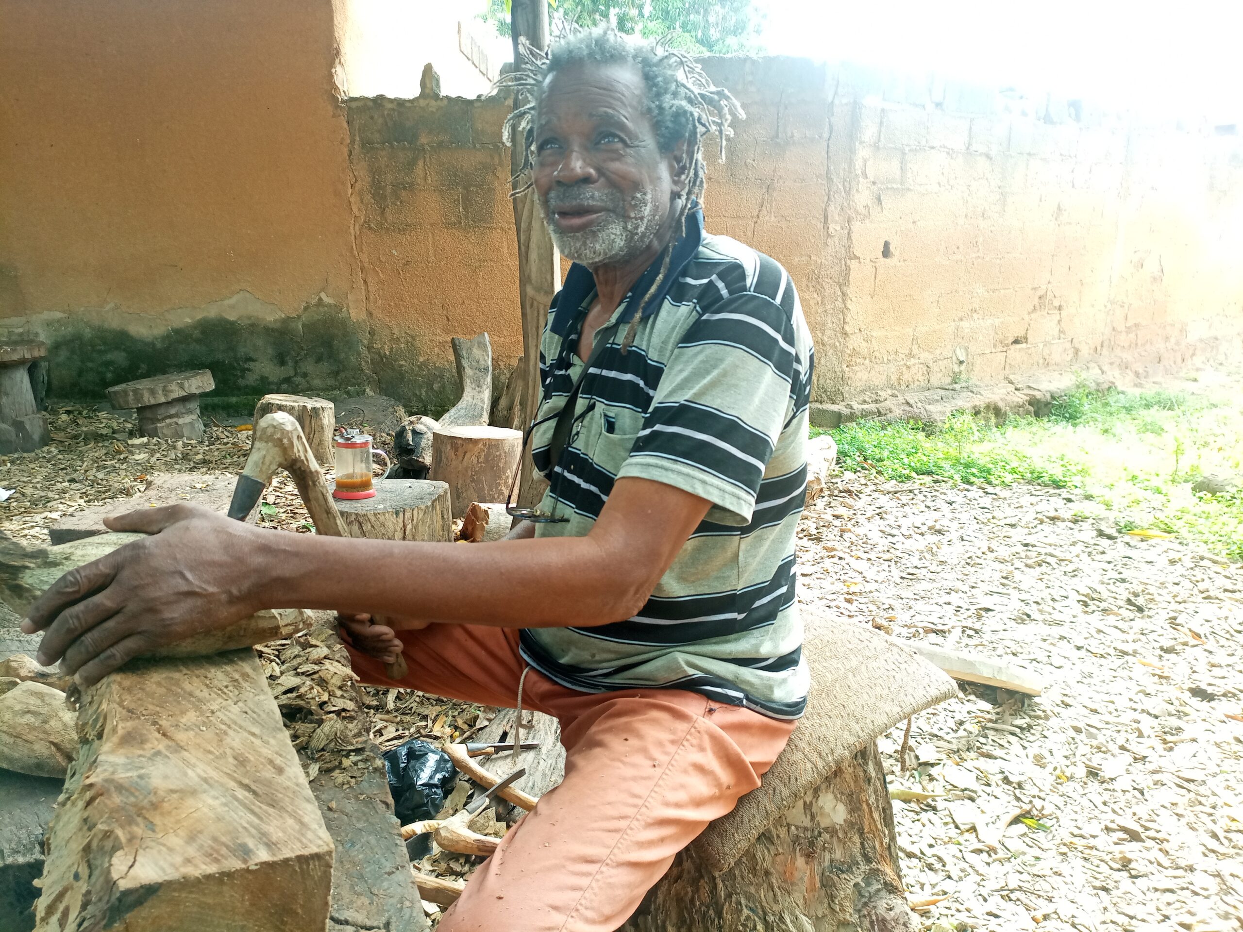 Bomavé, Trésor humain vivant : il respire la nature et vit son art