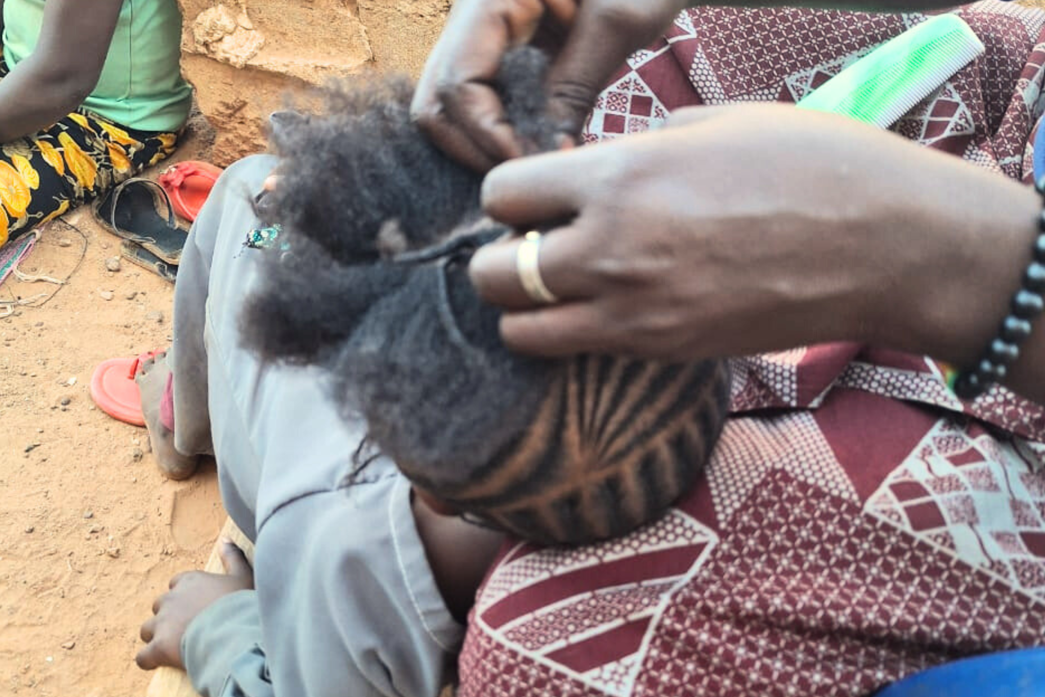 🎧Le danger des tresses précoces sur la tête d&rsquo;un enfant