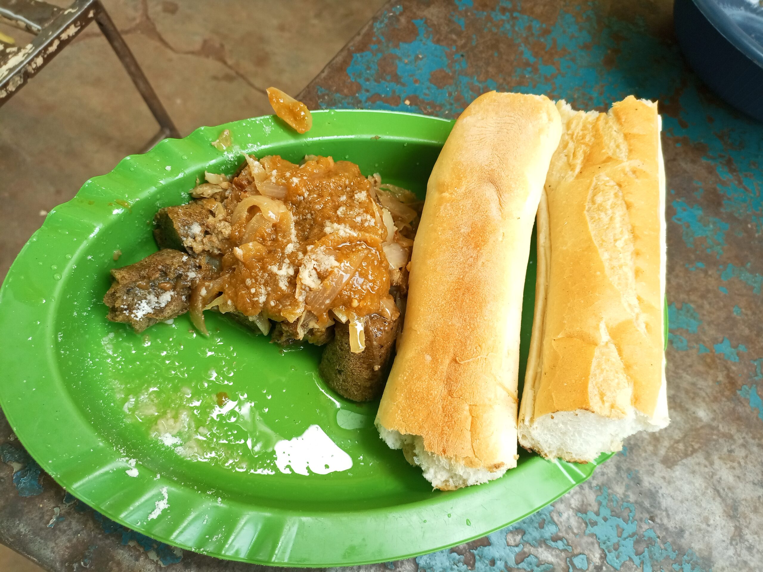 Faro au pain : ce plaisir gourmand à Bobo dioulasso