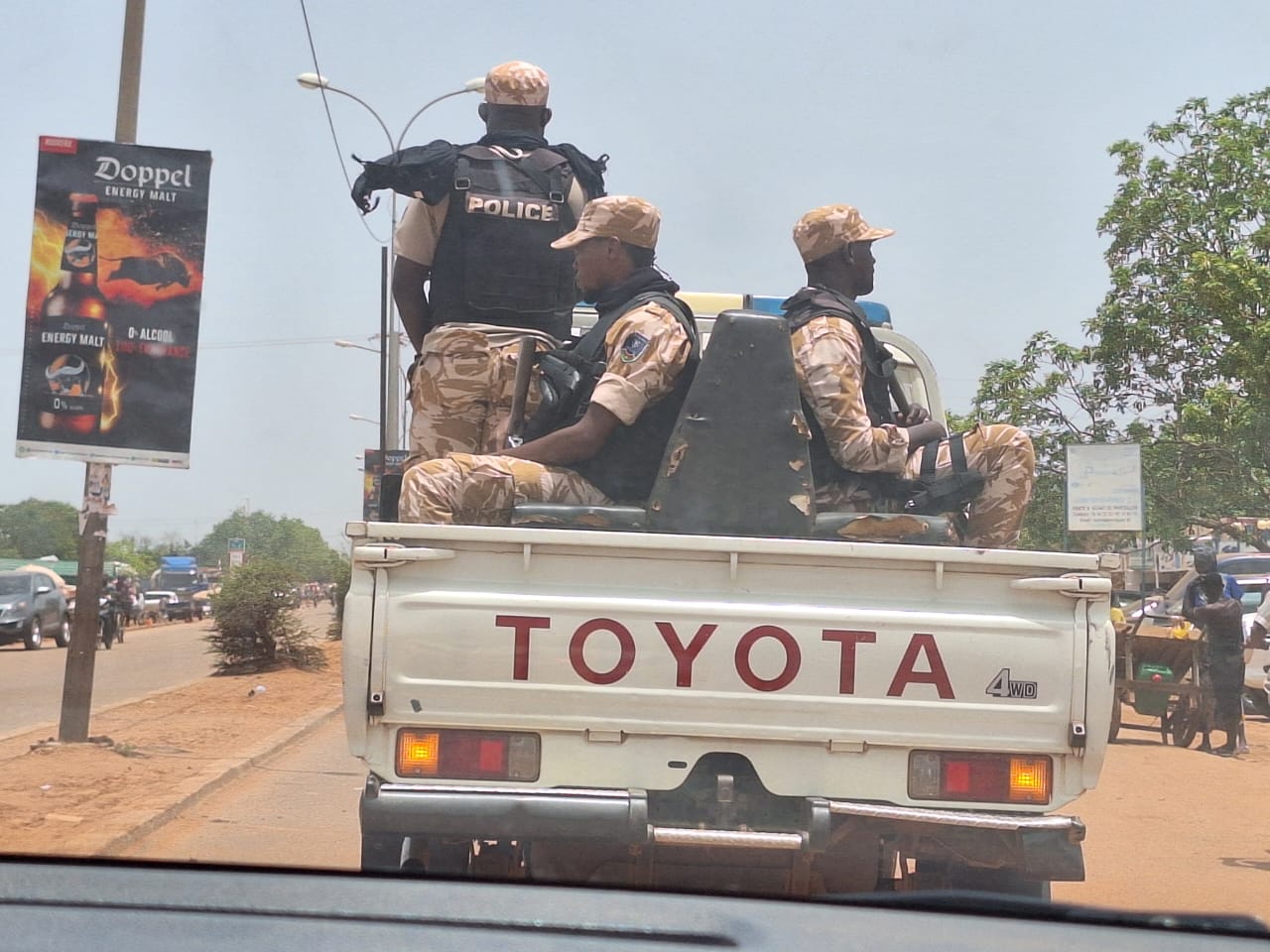 🎧Au cœur de la police secours: une journée avec les gardiens de la quiétude en ville