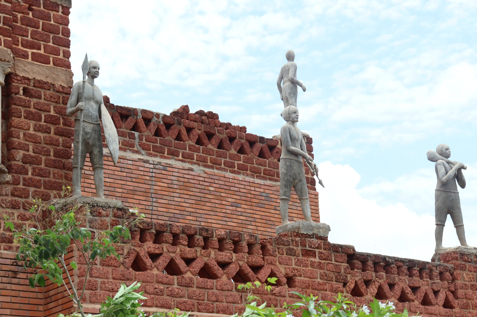 Maasmé, à l&rsquo;ombre d&rsquo;un palais moagha ouvert au monde