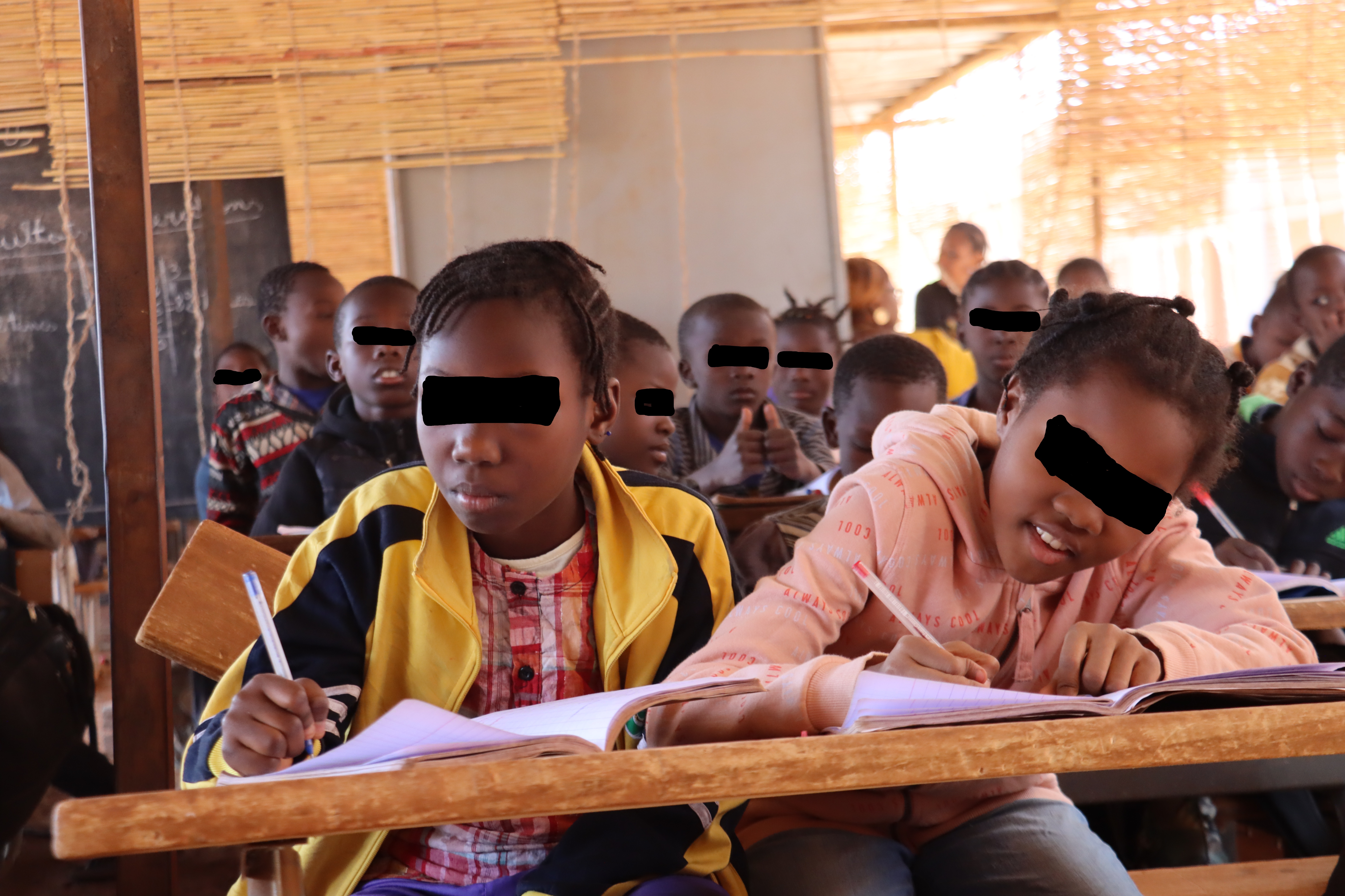 Uniforme Faso Danfani, une obligation qui peine à s’imposer dans des écoles à Ouagadougou