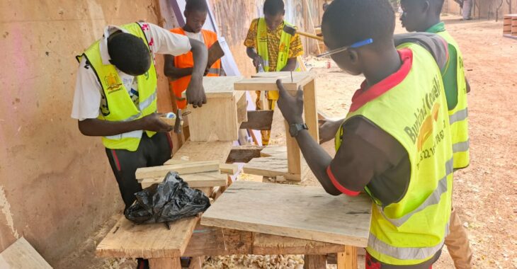 Voici comment des enfants mendiants abandonnent la rue pour des métiers
