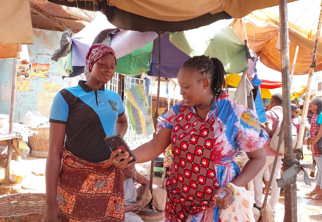 « Elles et le Digital », l’initiative qui transforme le commerce des vendeuses