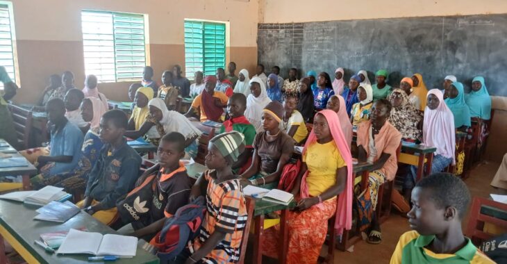 A Titao, les enseignants communautaires sauvent l'école menacée par l'insécurité