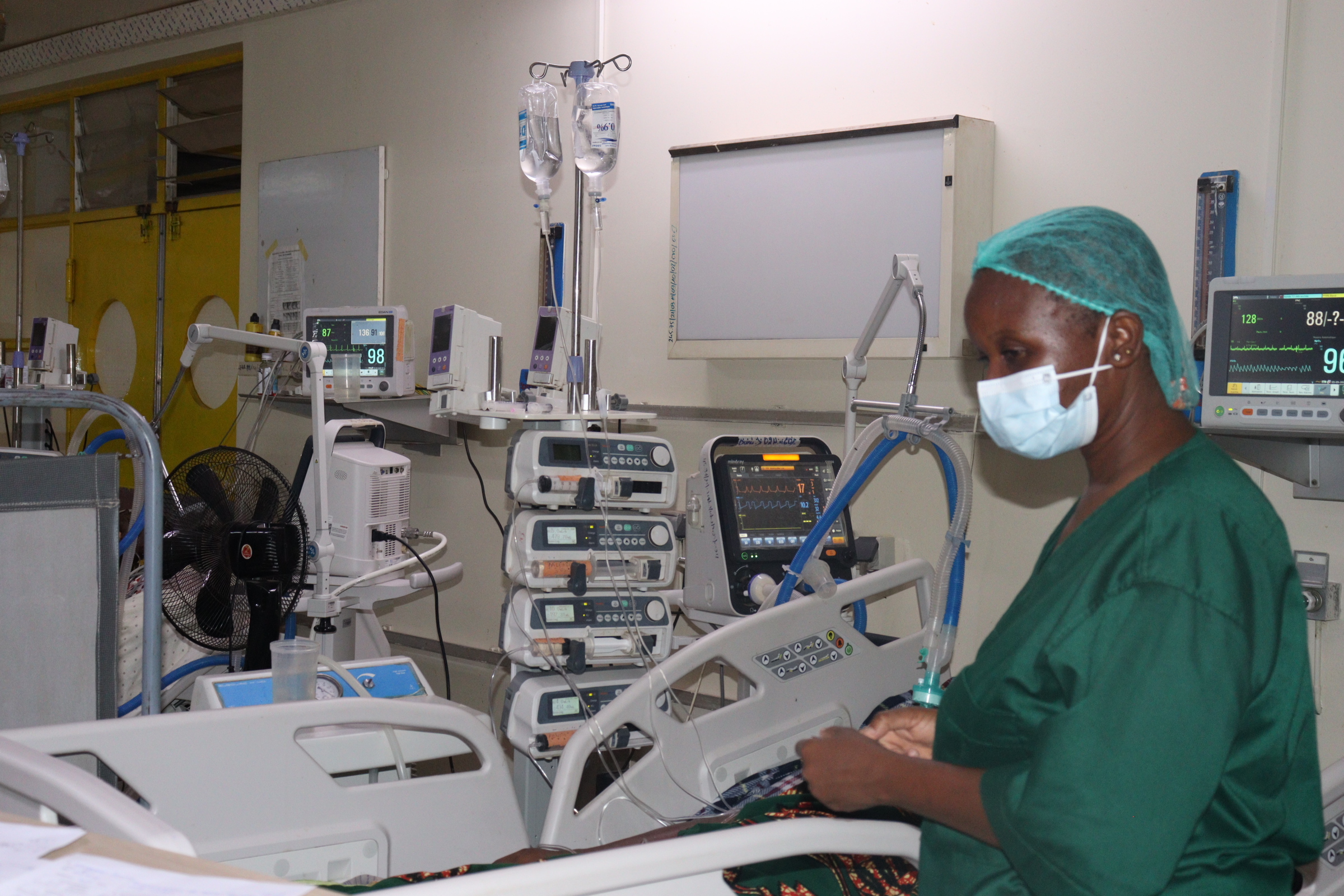 Au cœur du service de réanimation de l&rsquo;hôpital Yalgado Ouédraogo