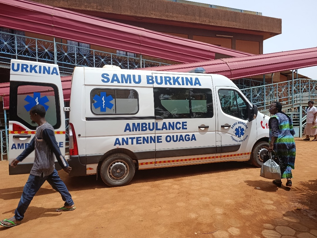 SAMU : un hôpital mobile pour sauver des vies