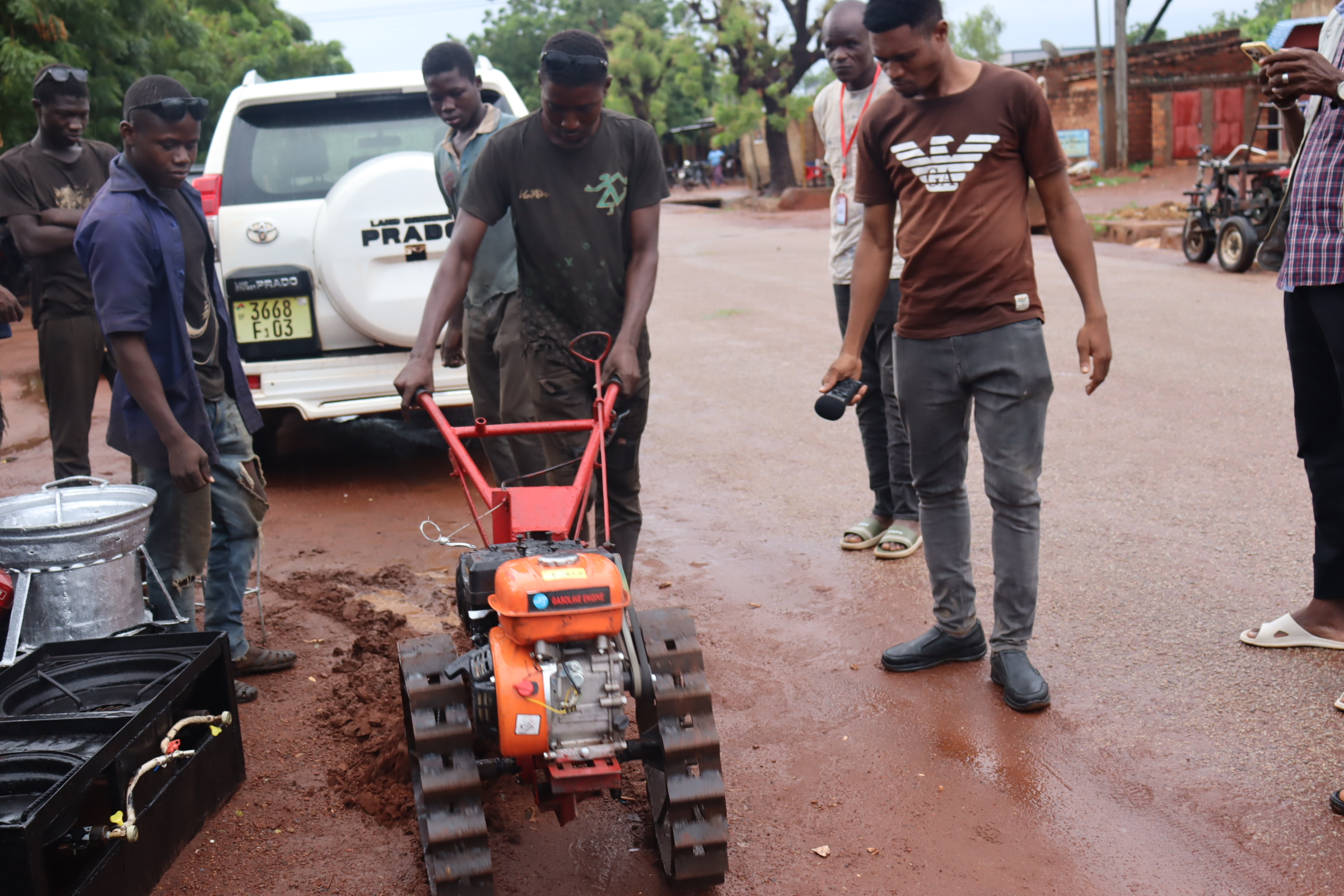 A Dédougou, des motoculteurs « made in Burkina » pour soulager les producteurs