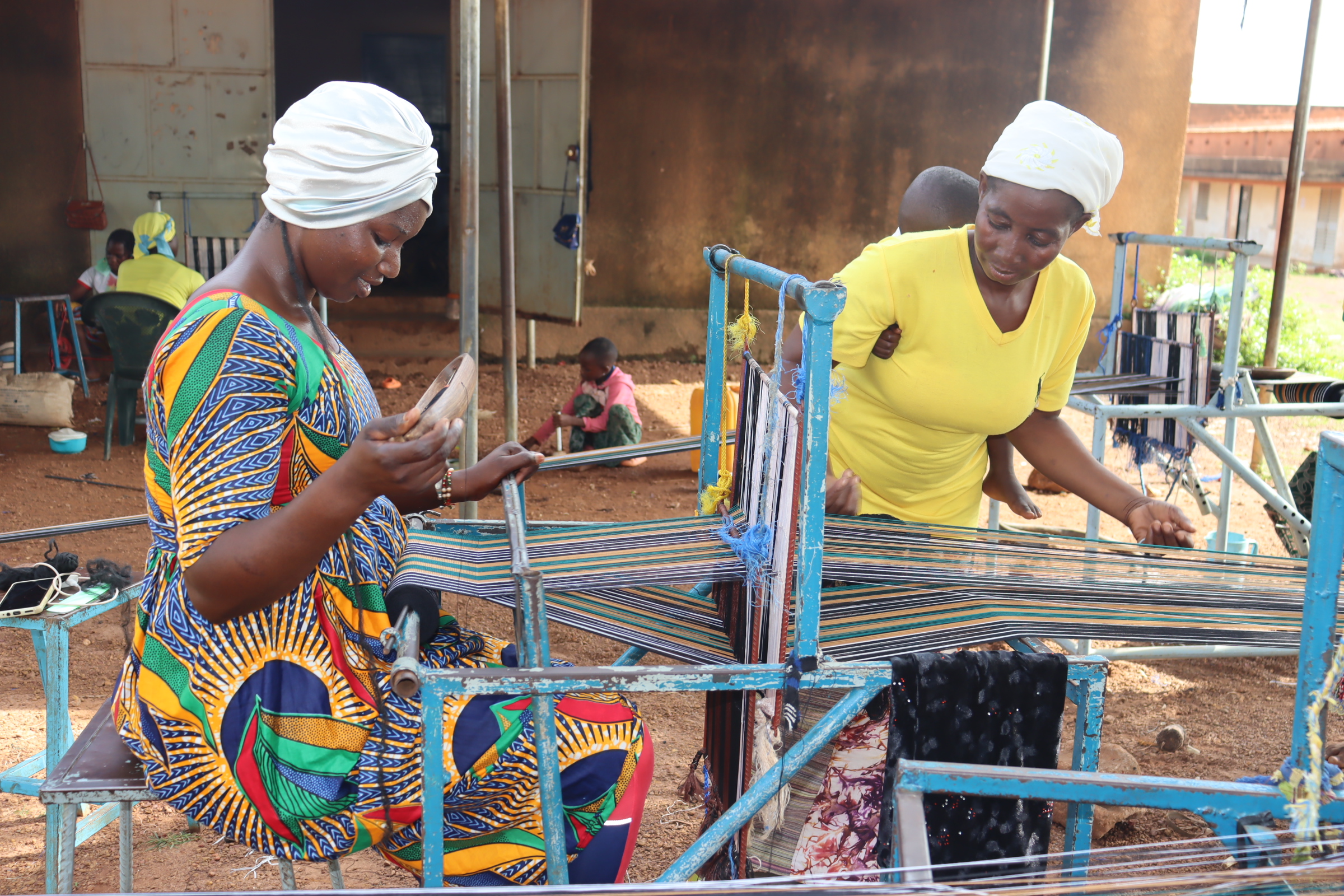 A Houndé, Odette Ouédraogo aide des femmes vulnérables à tisser leur avenir