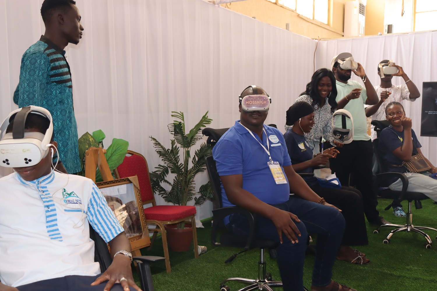 Tourisme : au SITHO, la réalité virtuelle donne un avant-goût du Burkina