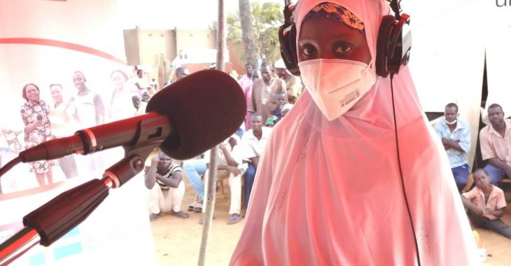 Déscolarisée à cause du terrorisme, Salimata lance un appel de soutien : «(…) je suis peut-être la future présidente du Faso »