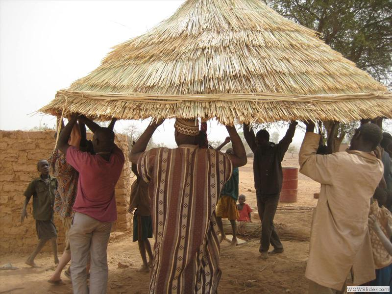 « Quand y a un malheur on est là, quand y a un bonheur on est là »