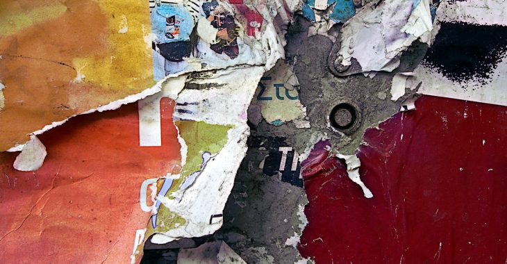 Destruction des affiches de partis politiques : « Cela n’honore pas les jeunes »