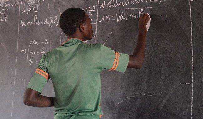 Burkina Faso : difficiles conditions de travail pour des enseignants du privé