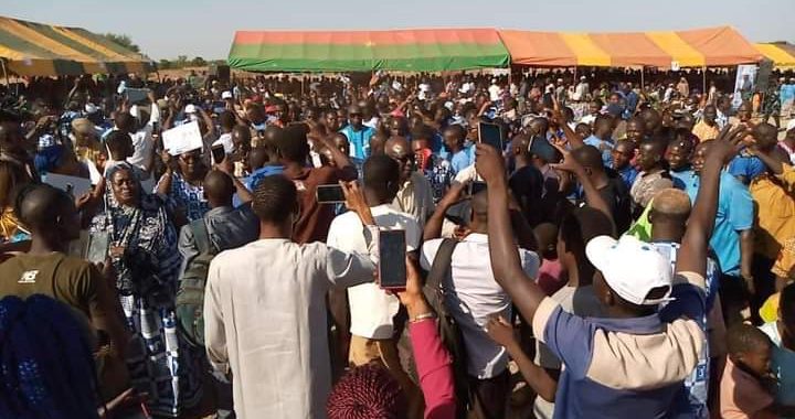 Elections 2020 : des jeunes engagés pour une campagne apaisée