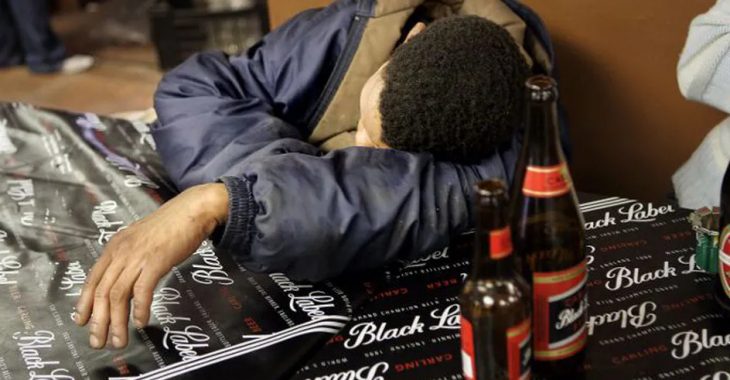 "une bouteille même ne me suffit pas"